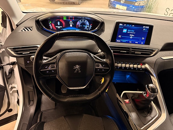Peugeot 3008 11 of 15