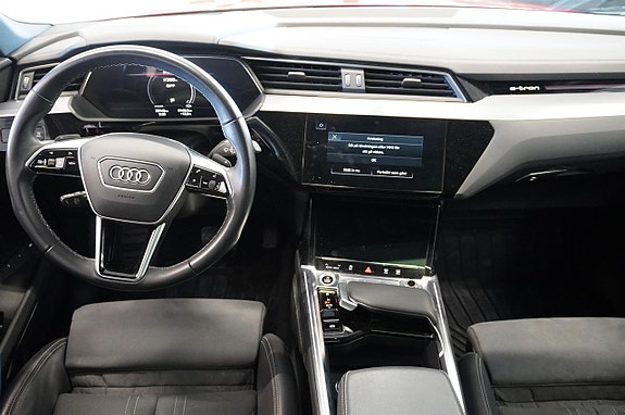 Audi Q8 e-tron 2 of 23