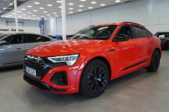 Audi Q8 e-tron 3 of 23