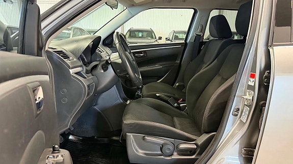 Suzuki Swift 12 of 24