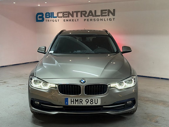 BMW 320d 2 of 15