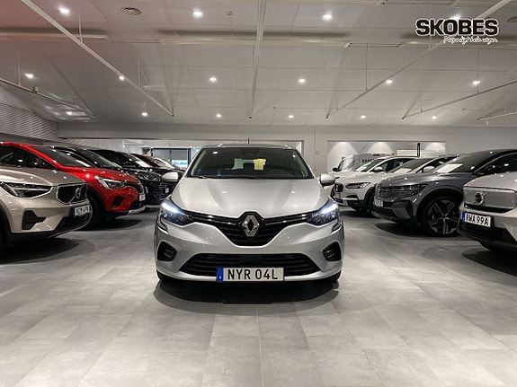 Renault Clio 2 of 5