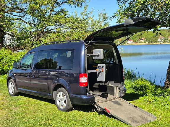 Volkswagen Caddy Maxi 4 of 5