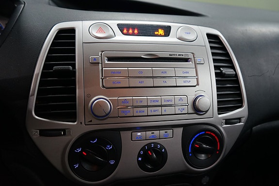Hyundai i20 10 of 11