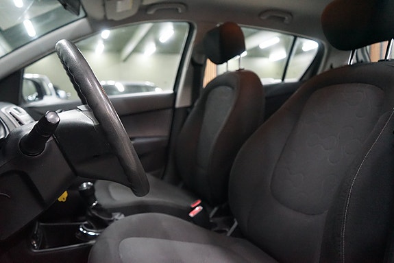 Hyundai i20 6 of 11
