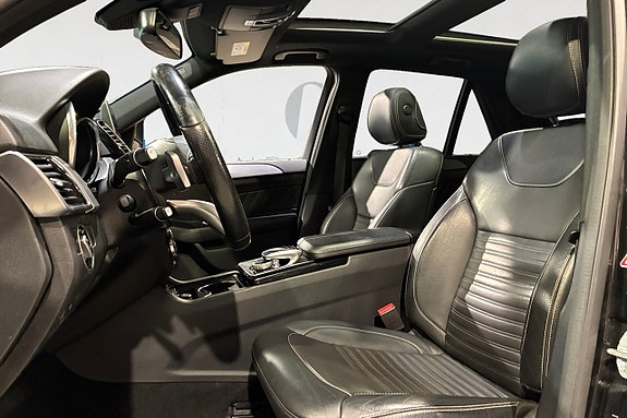 Mercedes-Benz GLE350 d 3 of 5
