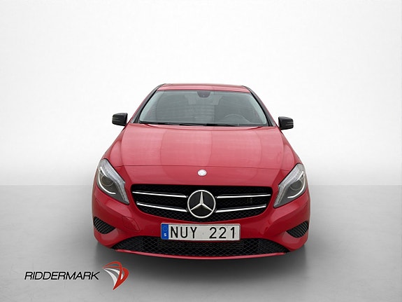 Mercedes-Benz A180 3 of 5