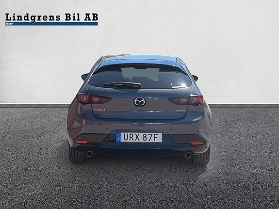 Mazda 3 5 of 5