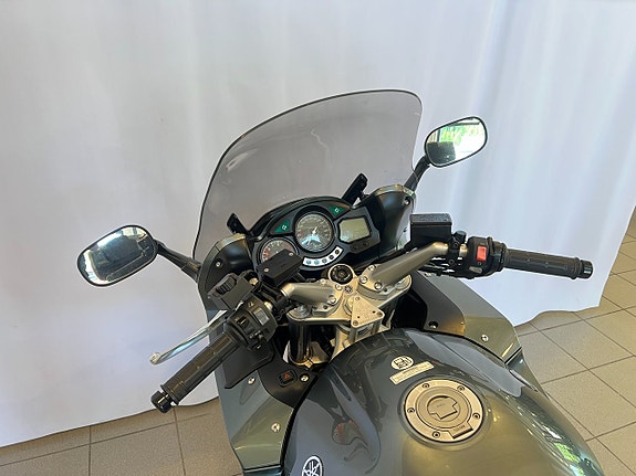 Yamaha FJR1300A 9 of 11