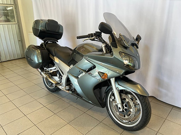 Yamaha FJR1300A 2 of 11