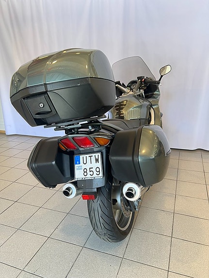 Yamaha FJR1300A 10 of 11