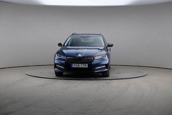 Skoda Superb 3 of 5