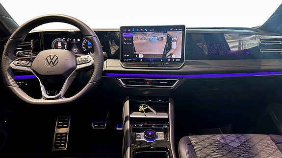 Volkswagen Tiguan 10 of 13