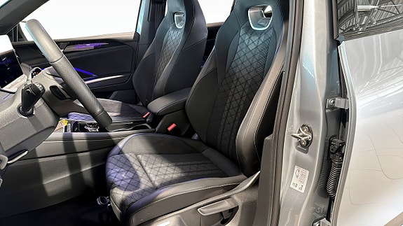 Volkswagen Tiguan 8 of 13