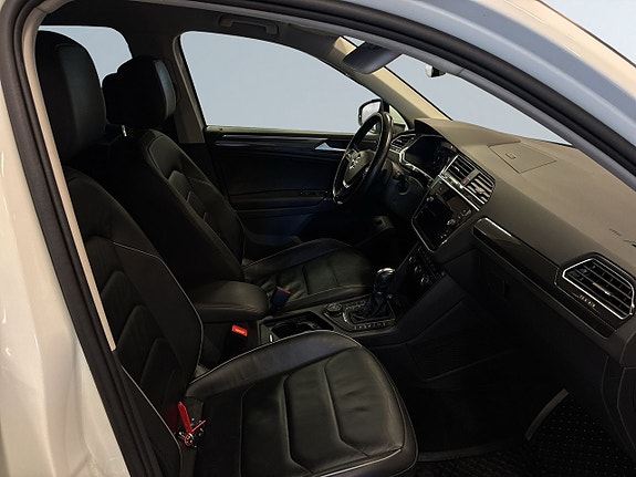 Volkswagen Tiguan 10 of 24
