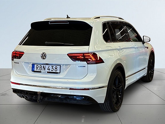 Volkswagen Tiguan 6 of 24