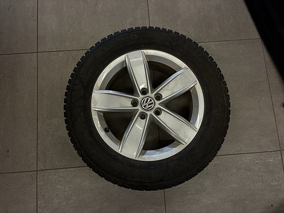 Volkswagen Tiguan 21 of 24
