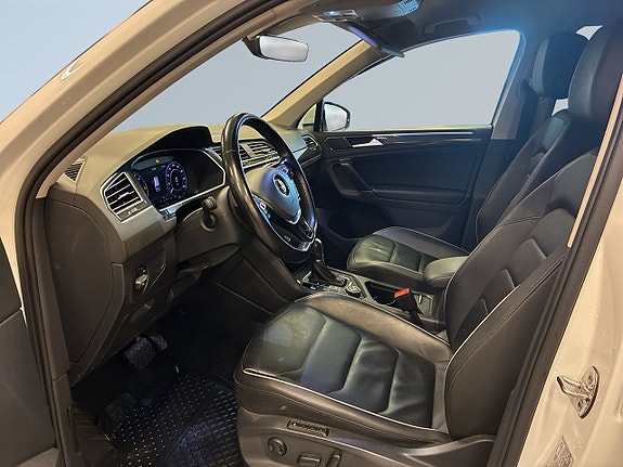 Volkswagen Tiguan 7 of 24