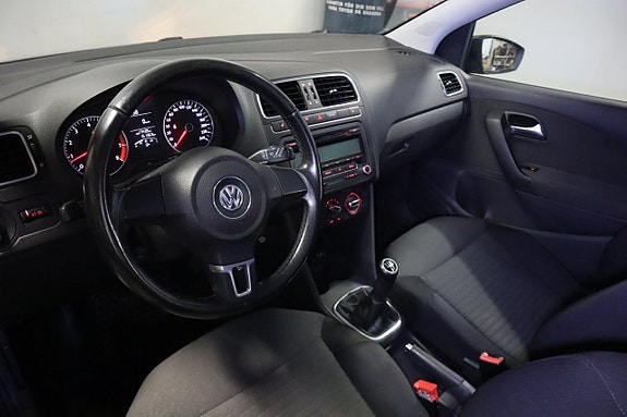 Volkswagen Polo 8 of 18