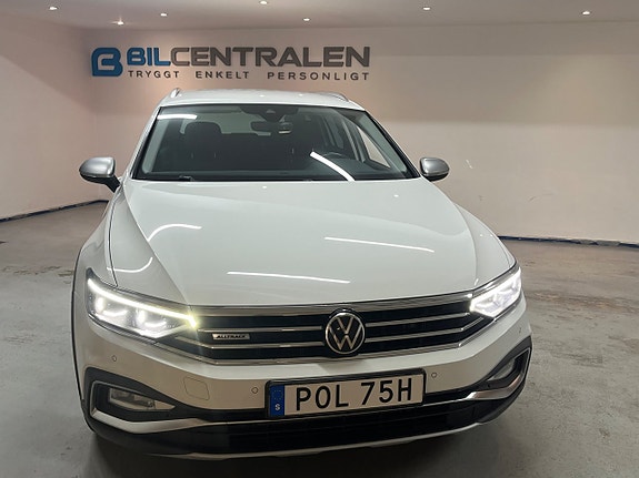 Volkswagen Passat Alltrack 5 of 5