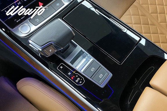 Audi A8 17 of 26