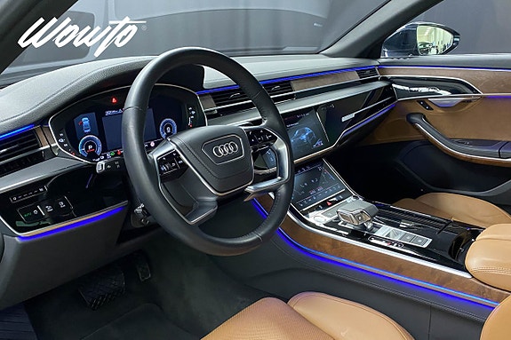 Audi A8 8 of 26