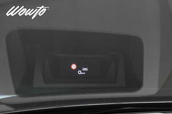 Audi A8 23 of 26