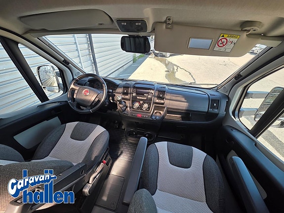 Swift Toscane 794 4 of 20
