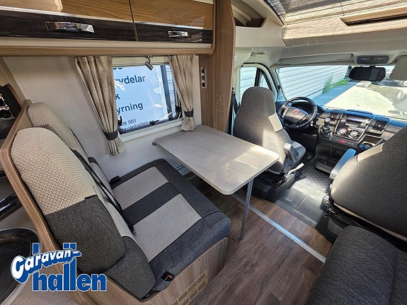 Swift Toscane 794 2 of 20