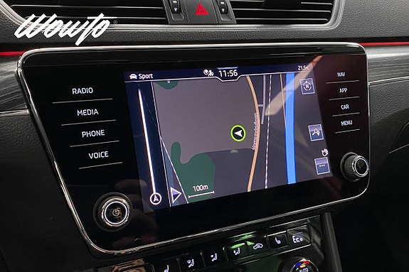 Skoda Superb 18 of 23