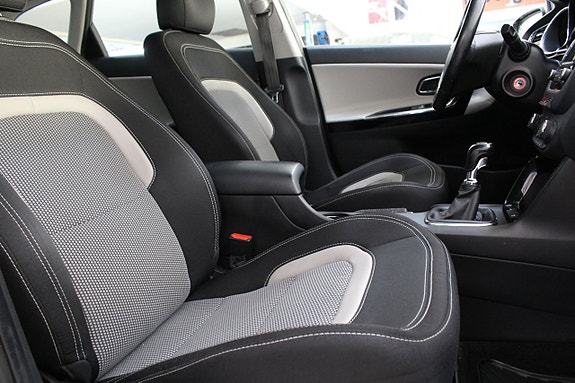 Kia Ceed 16 of 19