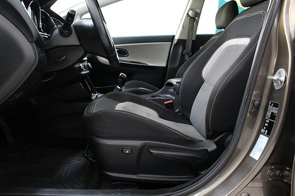 Kia Ceed 12 of 19