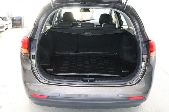 Kia Ceed 14 of 19