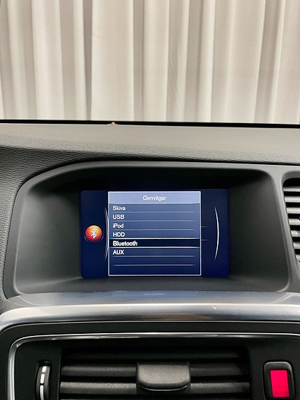 Volvo V60 10 of 24