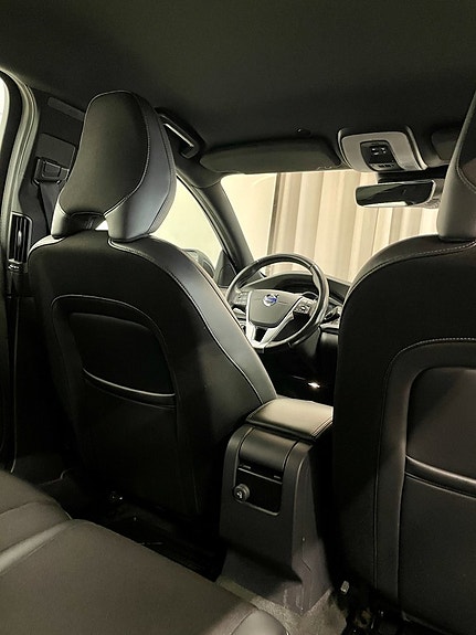 Volvo V60 20 of 24