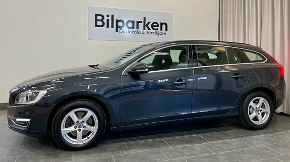 Volvo V60 3 of 24