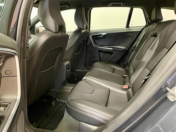 Volvo V60 21 of 24