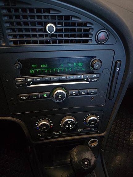 Saab 9-5 11 of 13