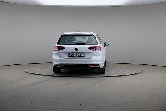 Volkswagen Passat 5 of 5