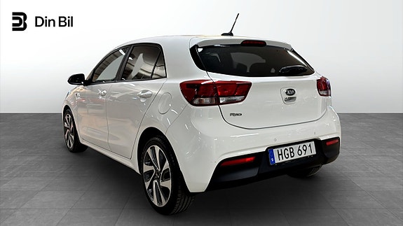 Kia Rio 3 of 5