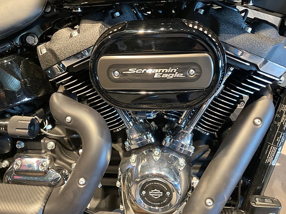 Harley-Davidson Sport Glide hemleverans ? 3 of 8