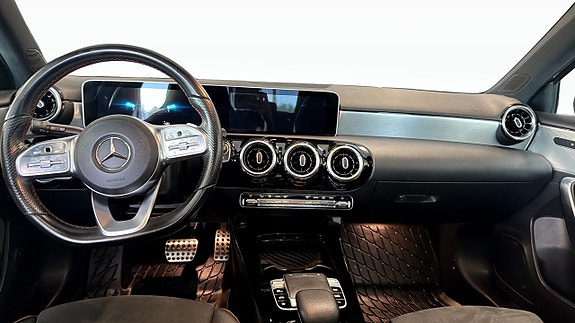 Mercedes-Benz A180 d 11 of 12