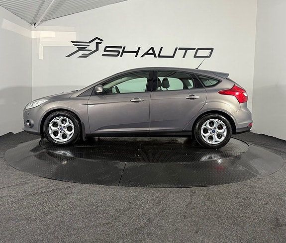 Ford Focus 8 of 17