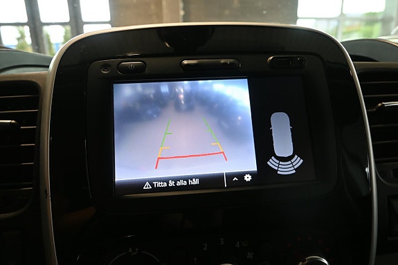 Renault Trafic 17 of 18