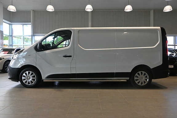Renault Trafic 2 of 5