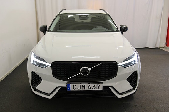 Volvo XC60 20 of 25