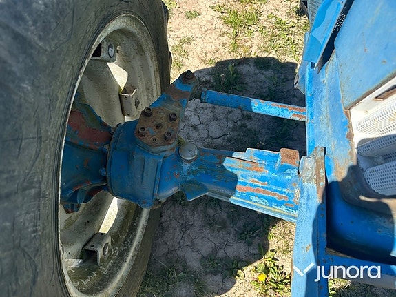 Traktor - Ford, 4610/2 4WD 27 of 29