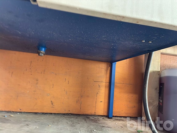 Product image 10 of 11