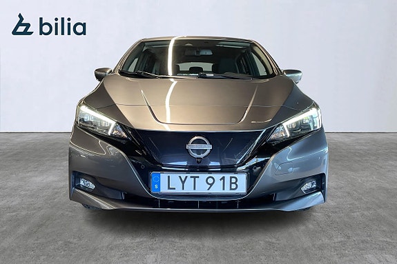 Nissan Leaf 2 of 5