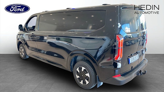 Ford E-Custom 6 of 9